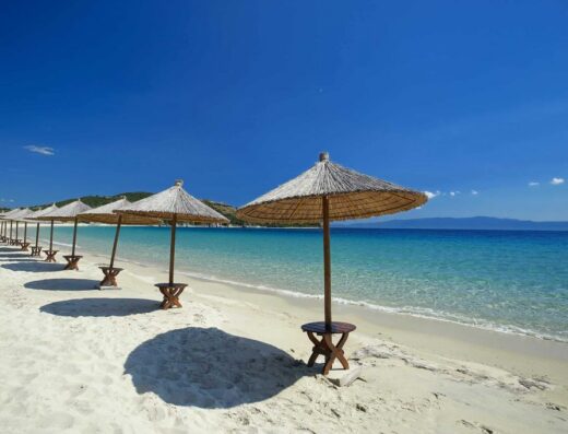 Alykes beach