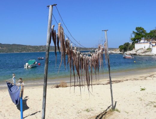 Linaraki beach