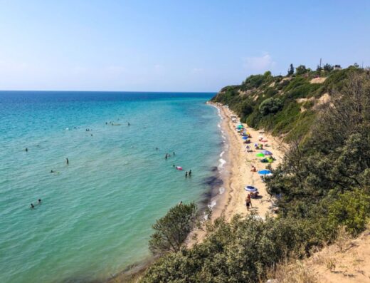 Geoponika or Mykoniatika beach