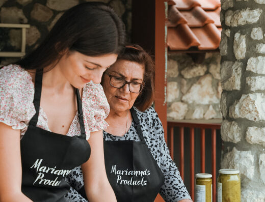Visit an organic agricultural farm