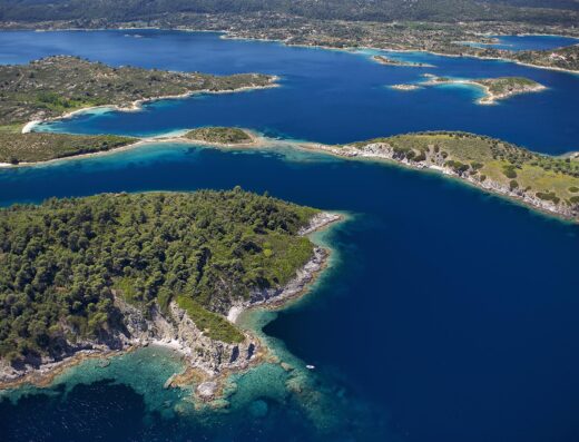 Blue lagoon cruise in Sithonia | Diaporos Boat trip