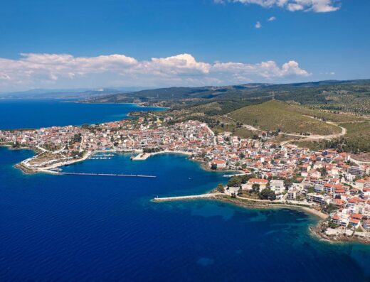 Neos Marmaras village