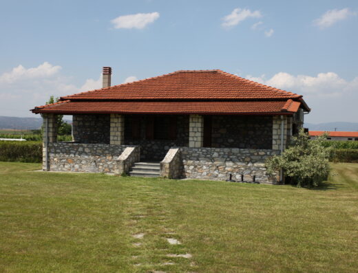 Visit a winery at Marathousa